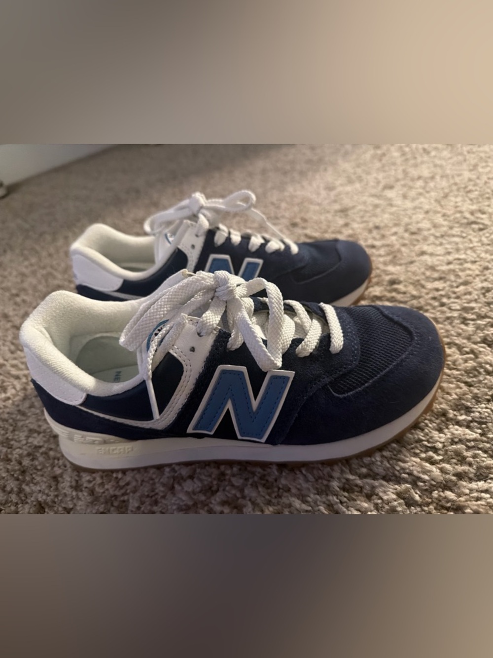 New Balance 574 - Picture 3 of 6